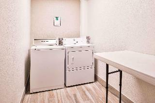 Hotel Quality Inn & Suites