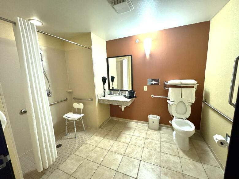 Hotel Sleep Inn & Suites