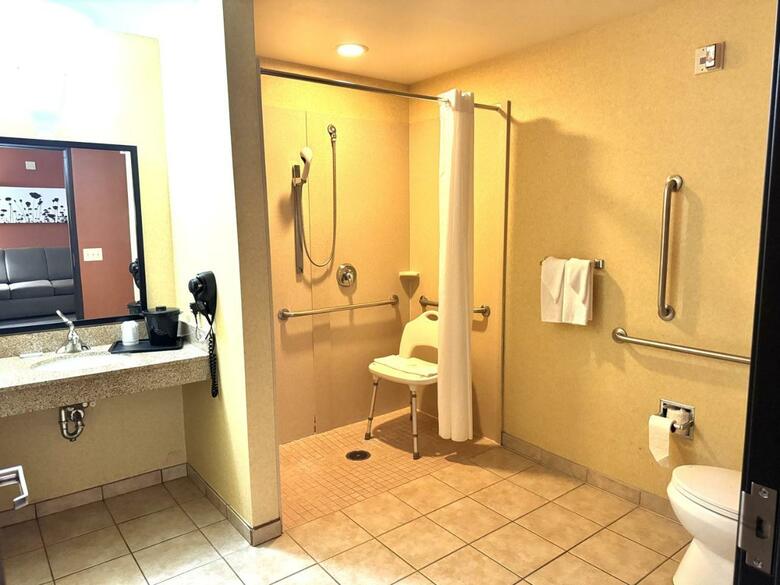 Hotel Sleep Inn & Suites