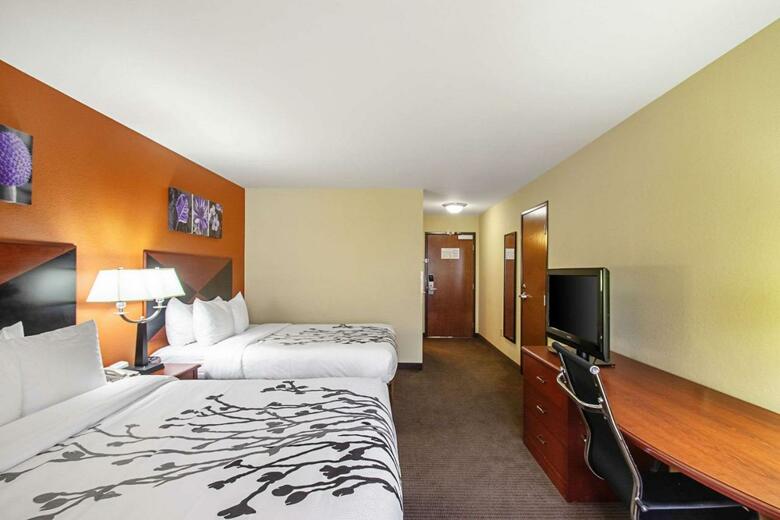 Hotel Sleep Inn & Suites
