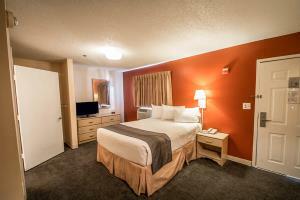 Suburban Extended Stay Hotel