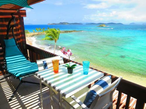 Hotel 2br Luxury Beachfront Duplex Villa On Sapphire Beach III