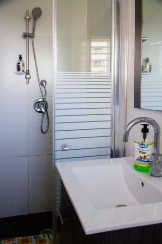 Gk Apartment Ben Gurion St.