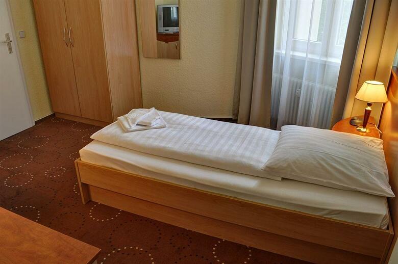 Olivaer Apart Hotel Am Kurf�rstendamm