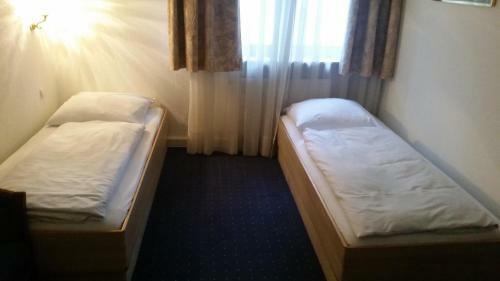 Hostal Hotelgarni Frankfurt