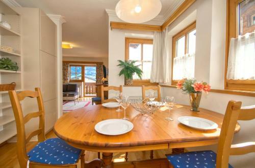 Select Apartments By Alpen Apartments