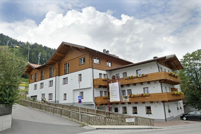 Aparthotel Appartements Zur Barbara
