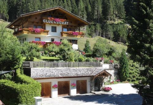 Hostal G�stehaus Gl�cksgrat