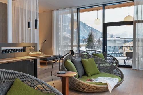 Nat�rlich Hell. Aparthotel & Camping