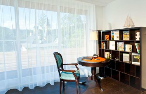 Lake's - My Lake Hotel & Spa