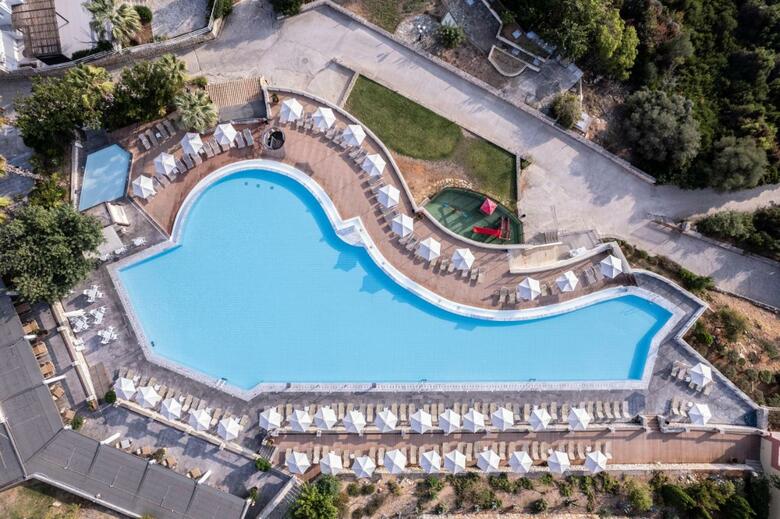 Hotel Apostolata Island Resort And Spa