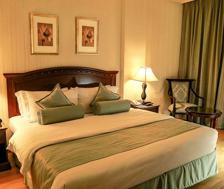 Hotel Al Hamra Golden Tulip (est�ndar)