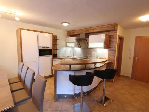 Holiday Home Chalet Hinterlengau 2