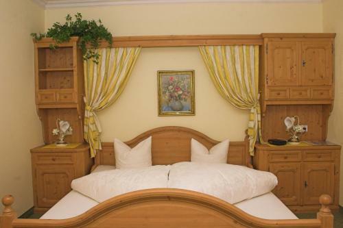 Hostal Landhaus Achental