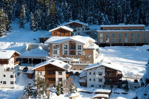 Hotel Garni Alpenland