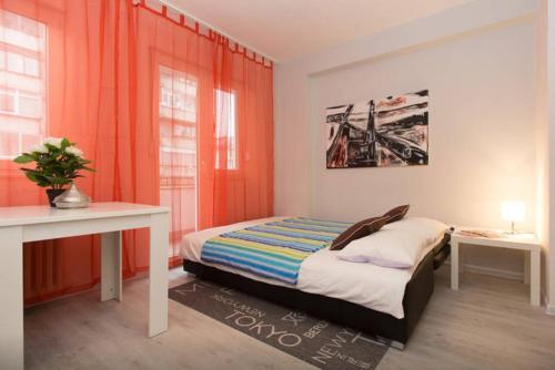Apartment Center 2