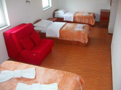 Hostal Pansion ?kegro