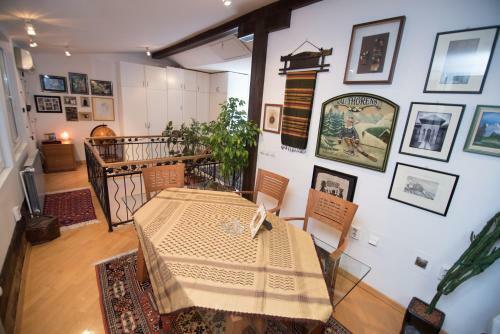 Posada Halvat Guesthouse