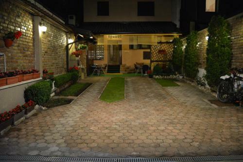 Hostel Denal