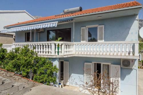One-bedroom Apartment In Orebic IV