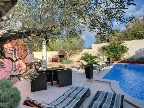 Holiday Home Bubi