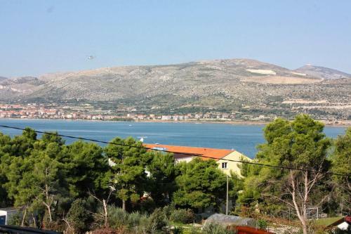 Hostal Apartment Arbanija 5228c