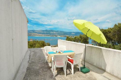 Hostal Apartment Arbanija 5228c