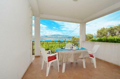Hostal Apartment Arbanija 5228c