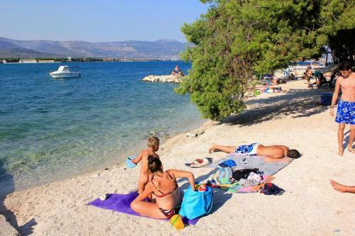 Hostal Apartment Arbanija 5228c