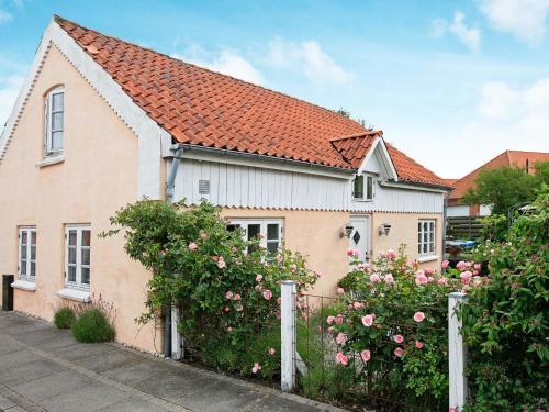 Two-bedroom Holiday Home In Juelsminde 9