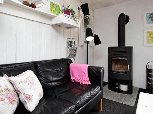 Two-bedroom Holiday Home In Juelsminde 9