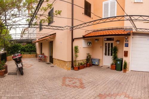 Apartamentos Studios Nina