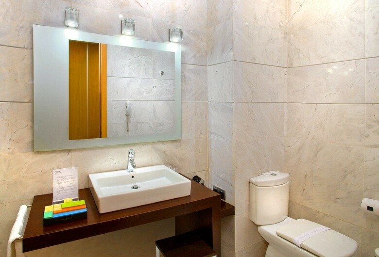 Hotel Silken Puerta Valencia