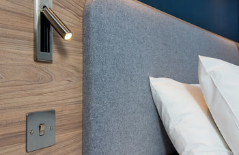 Hotel Express By Hol Inn Waterfront