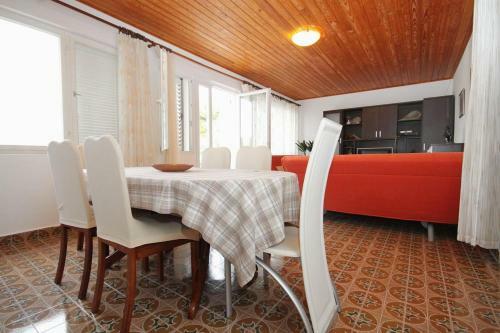 Holiday Home Brna 9296