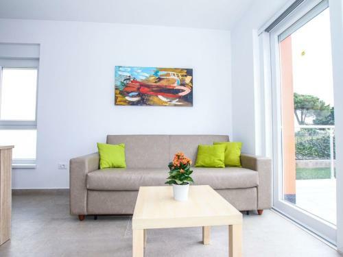Funtana Two-bedroom Apartment 1