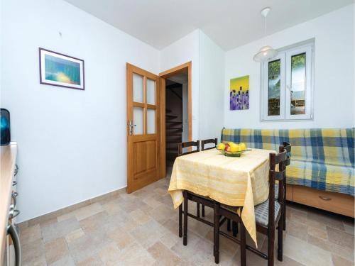 Holiday Home Zaton Mali *lix *