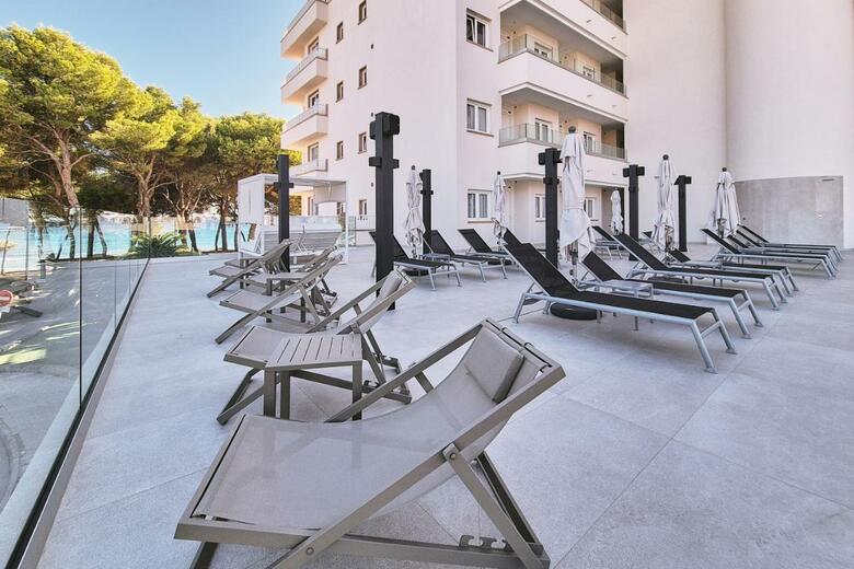 Apartamentos Ponent