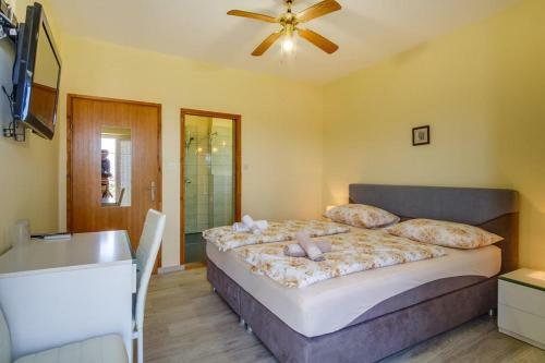 Hostal Double Room Mali Losinj 3445g