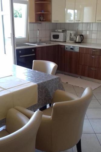Apartment Supetarska Draga - Donja 2019c