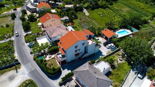 Apartment Supetarska Draga - Donja 2019c