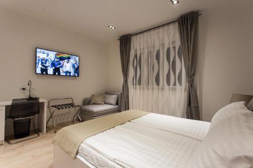 Hostal Priuli Luxury Rooms