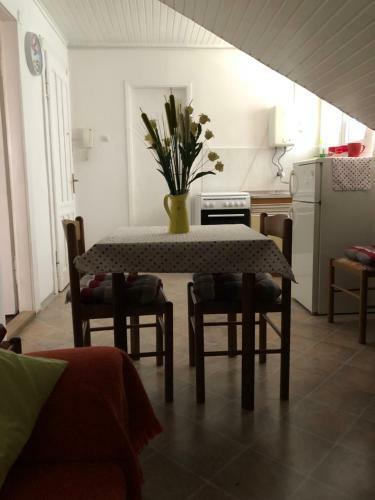 Lidija Beach Apartment