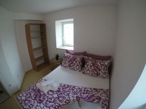 Apartments Ponistra