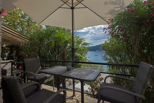 Two-bedroom Apartment In Rabac II