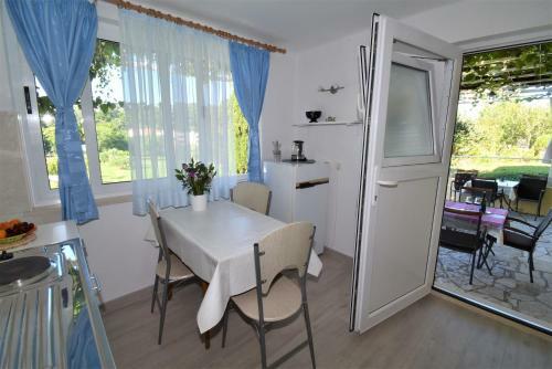 Hostal Guesthouse Kanjuo