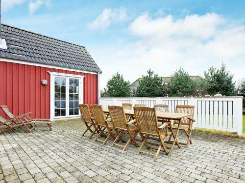 Three-bedroom Holiday Home In Vejby 4