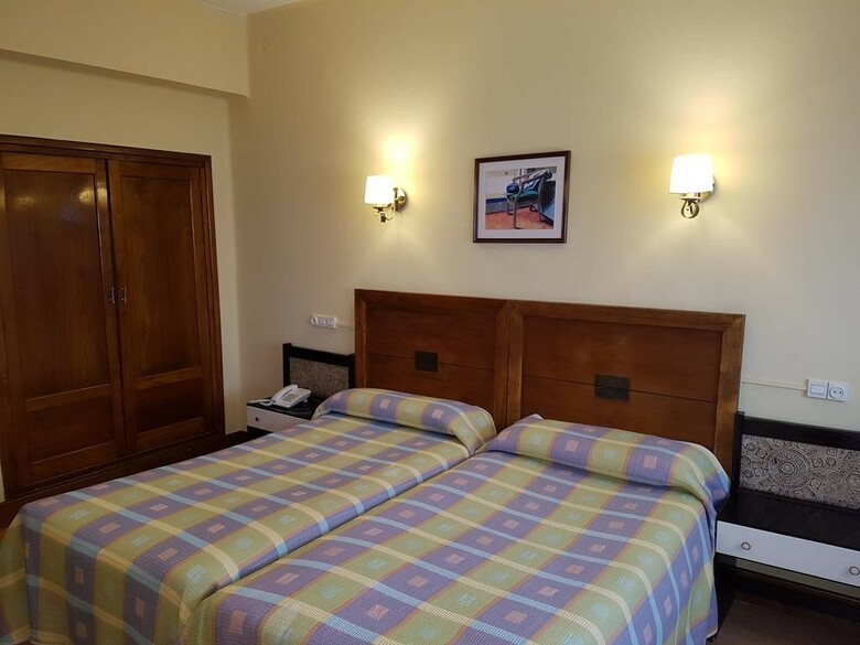 Hotel La Marina