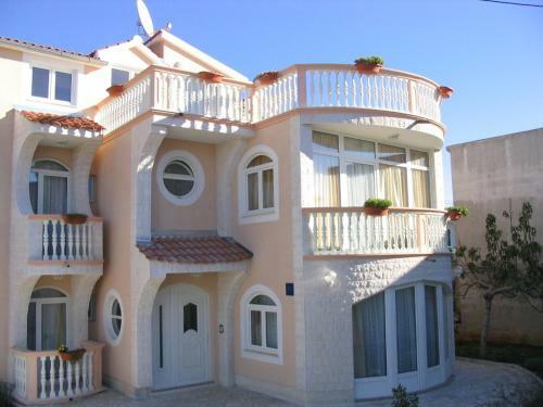 Apartment Grge Ivasa 16.8