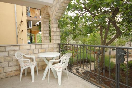 Apartments With A Parking Space Vodice - 6321